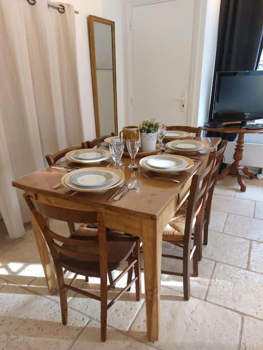 Chez Laurette - Charming Apartment In Historic Village Near Versailles Marly-le-Roi Exterior photo